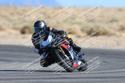 media/Feb-03-2024-SoCal Trackdays (Sat) [[767c60a41c]]/11-Turn 16 (2pm)/